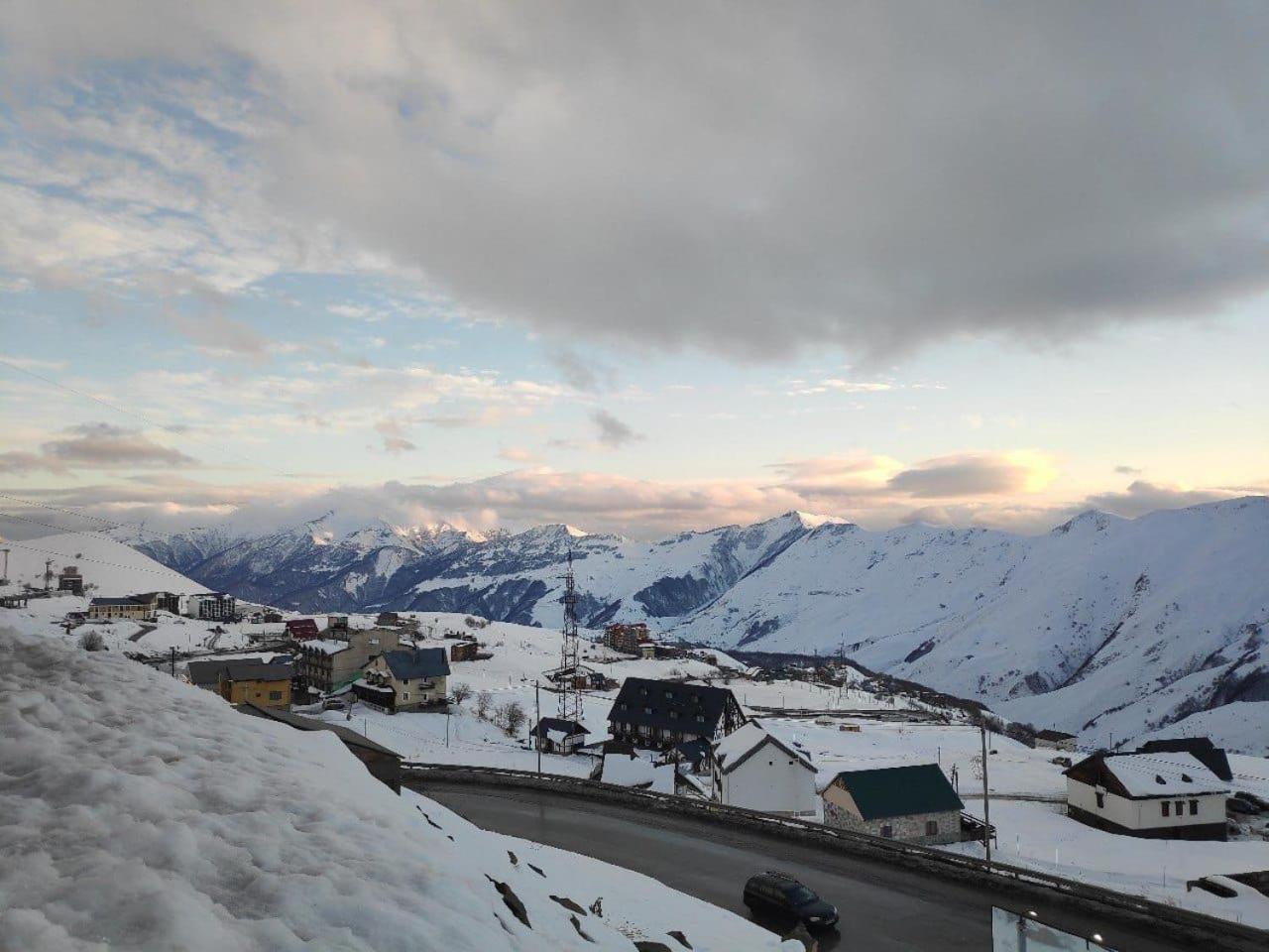 Mountain Dream House Apartman Gudauri Kültér fotó